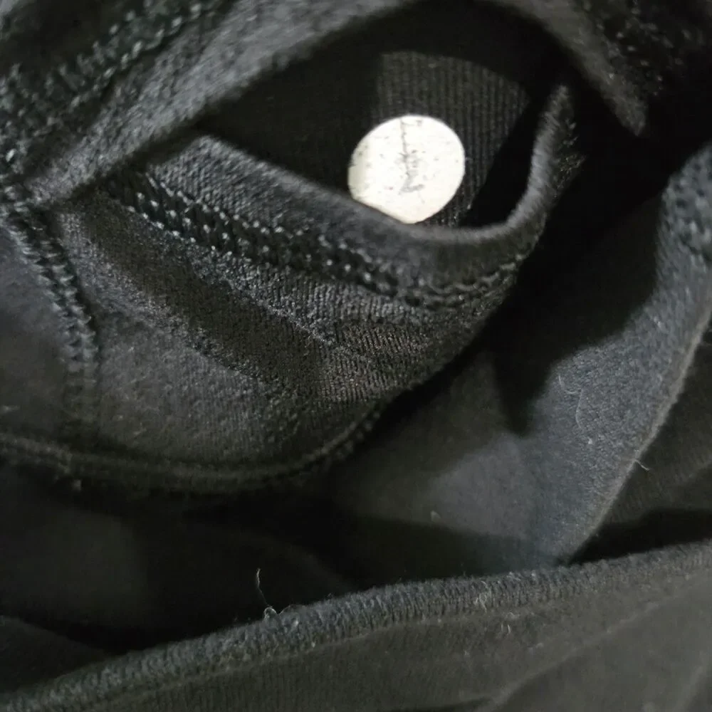 lululemon Astro Leggings lululemon Size 2 Black Crossover Waist Yoga Gym 31.5